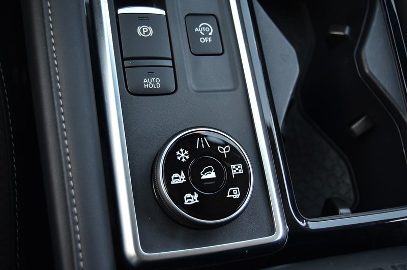 Nissan Pathfinder Vehicle Image 20