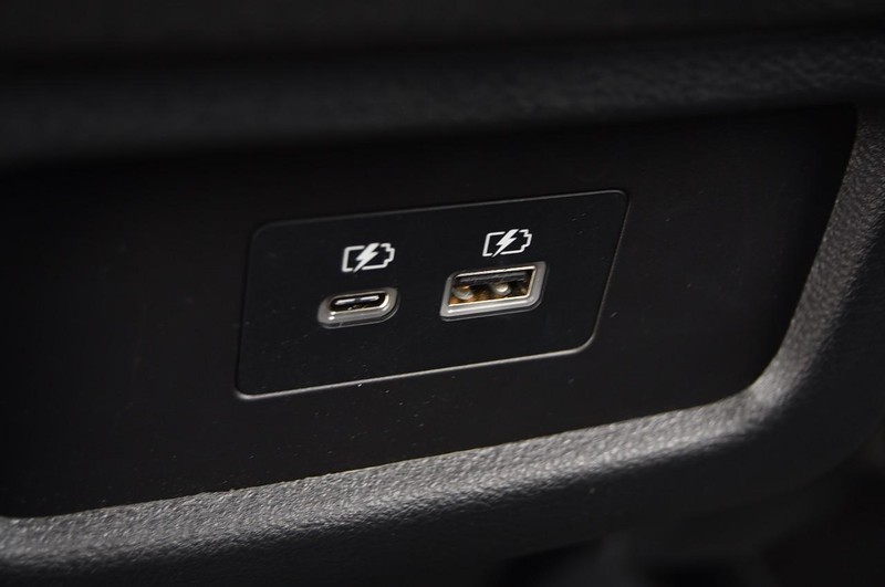 Nissan Pathfinder Vehicle Image 27