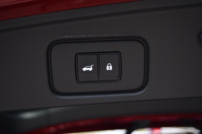 Nissan Pathfinder Vehicle Image 30