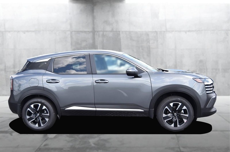 Nissan Kicks Vehicle Image 05