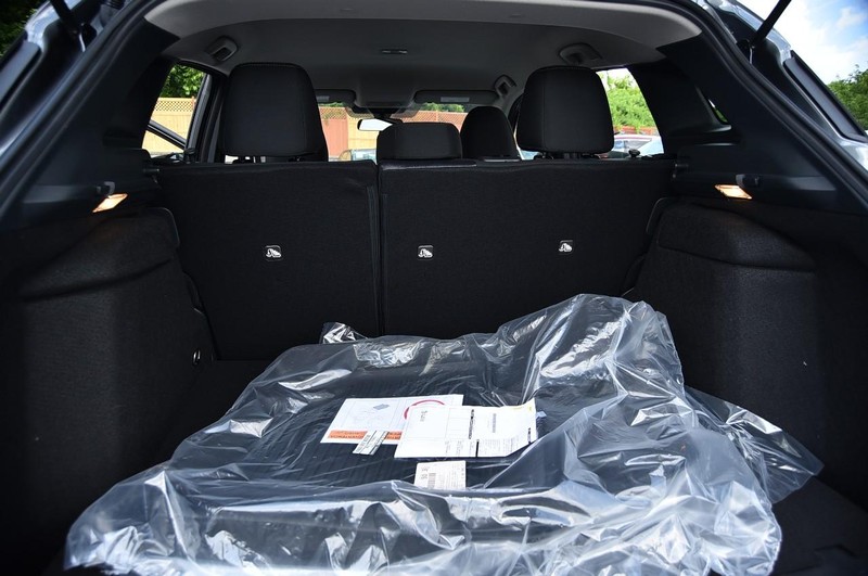 Nissan Kicks Vehicle Image 22