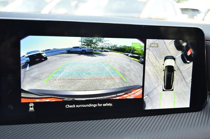 Nissan Kicks Vehicle Image 13