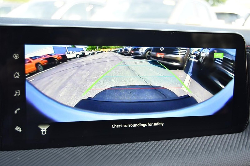 Nissan Kicks Vehicle Image 17