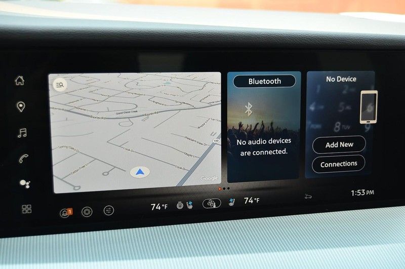Nissan Murano Vehicle Image 15