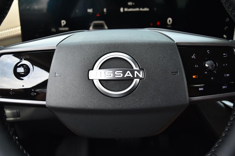 Nissan Murano Vehicle Image 22