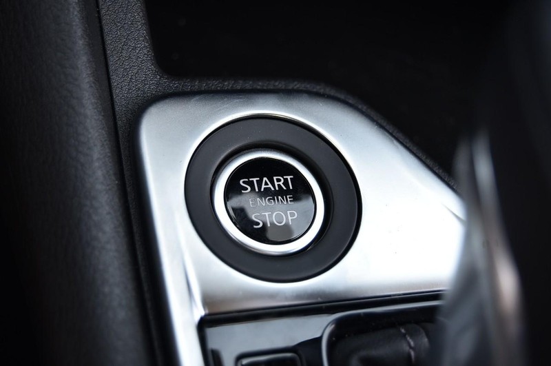 Nissan Sentra Vehicle Image 17
