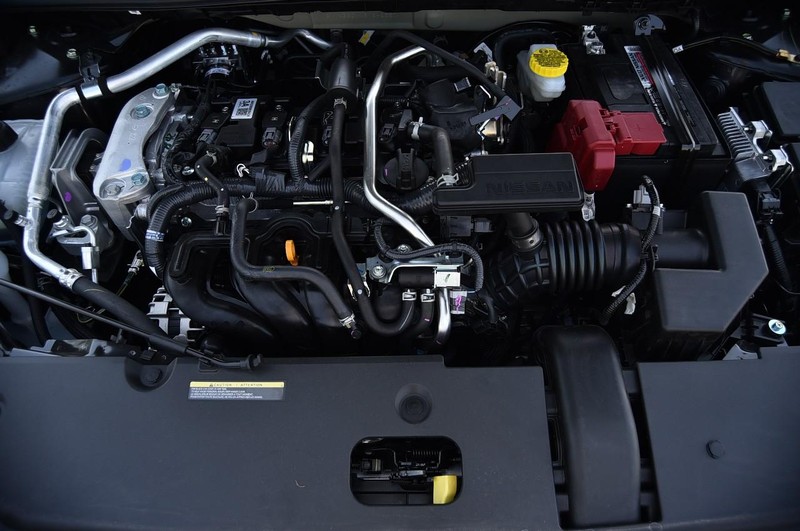 Nissan Sentra Vehicle Image 24