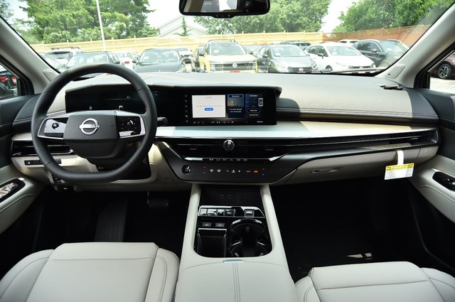 Nissan Murano Vehicle Image 08