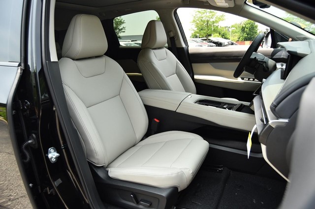 Nissan Murano Vehicle Image 25