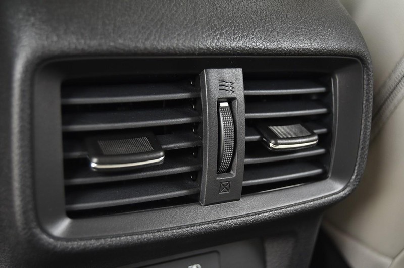 Nissan Murano Vehicle Image 28