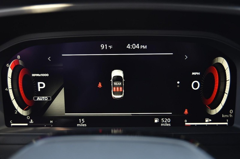 Nissan Rogue Vehicle Image 13