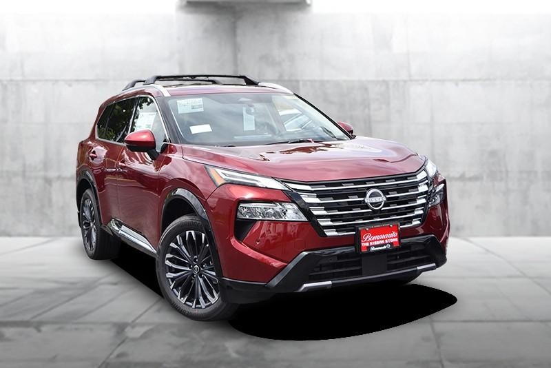 Nissan Rogue Vehicle Image 02
