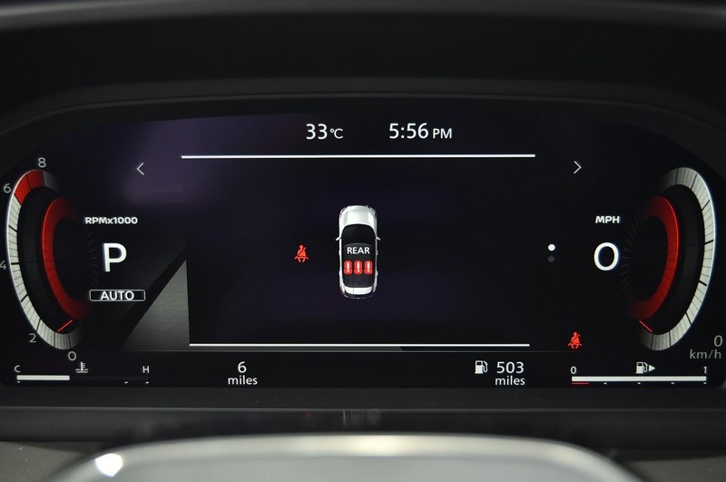 Nissan Rogue Vehicle Image 13