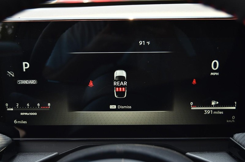 Nissan Kicks Vehicle Image 12