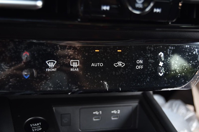 Nissan Kicks Vehicle Image 18