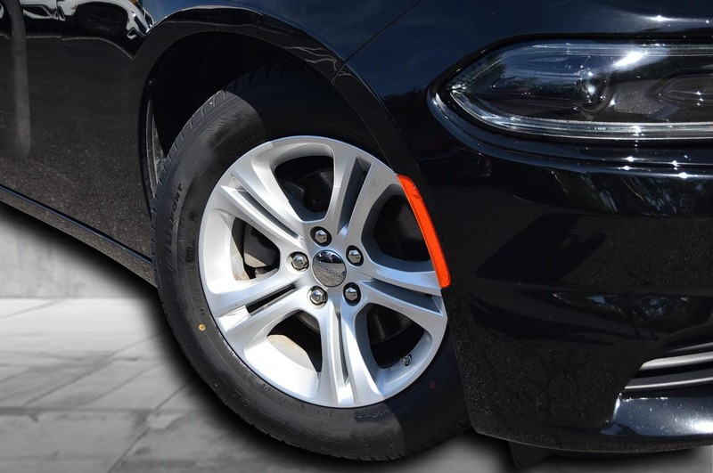 Dodge Charger Vehicle Image 03