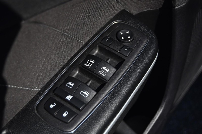 Dodge Charger Vehicle Image 09