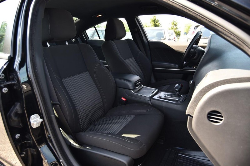 Dodge Charger Vehicle Image 19