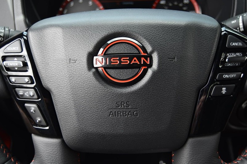 Nissan Frontier Vehicle Image 24