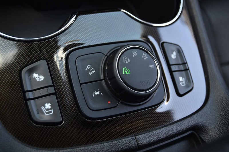 GMC Acadia Vehicle Image 22