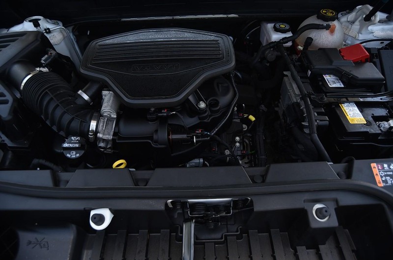 GMC Acadia Vehicle Image 35