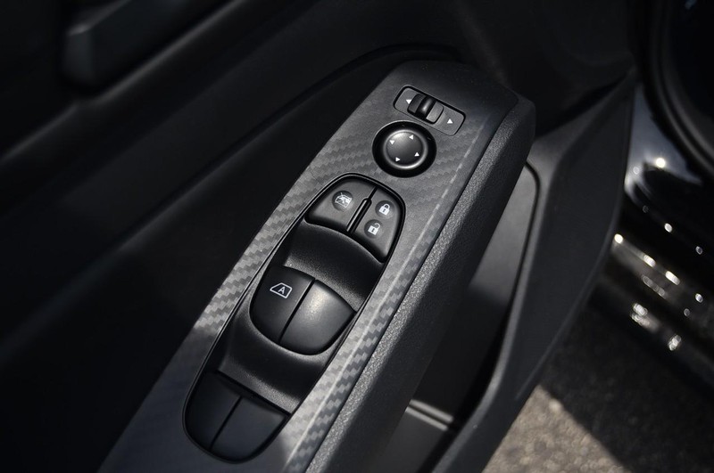 Nissan Altima Vehicle Image 09