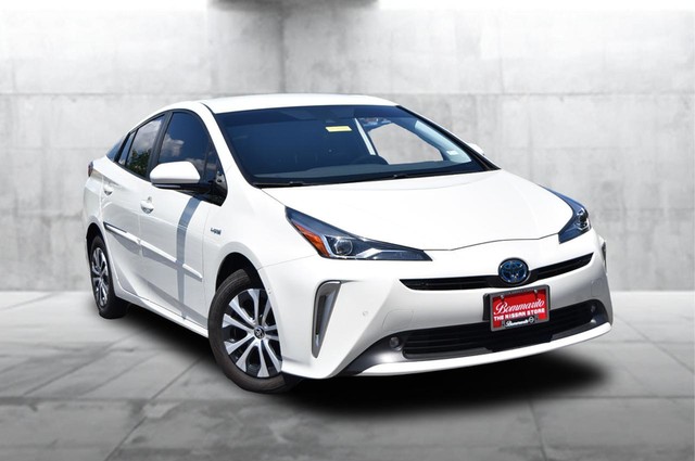 Used 2020 Toyota Prius LE with VIN JTDL9RFUXL3017473 for sale in Hazelwood, MO