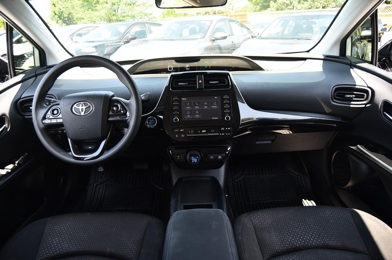 Toyota Prius Vehicle Image 08