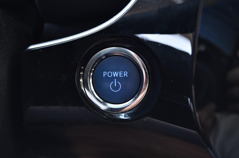 Toyota Prius Vehicle Image 19
