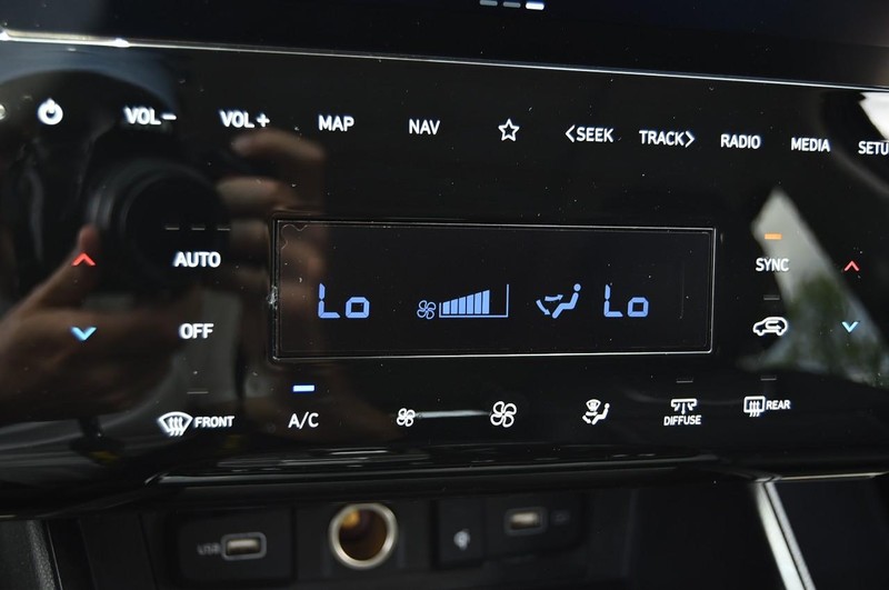 Hyundai Tucson Vehicle Image 17
