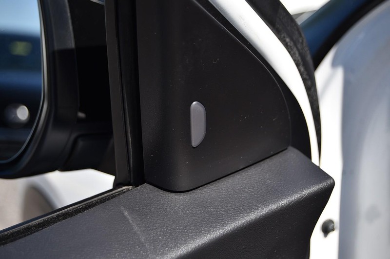 Nissan Kicks Vehicle Image 10