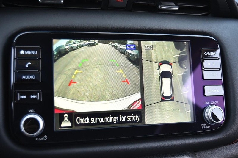 Nissan Kicks Vehicle Image 13
