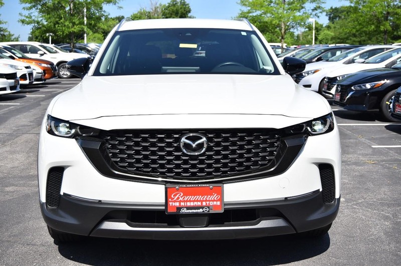 Mazda CX-50 Vehicle Image 04