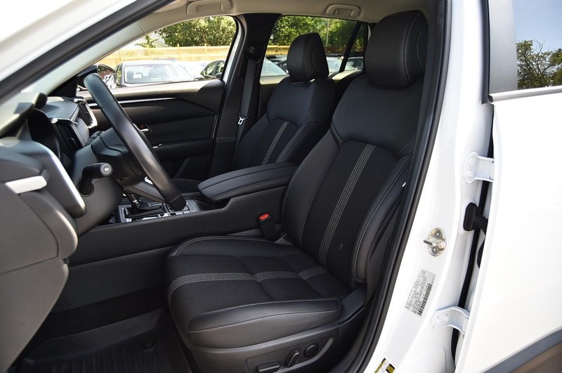 Mazda CX-50 Vehicle Image 20