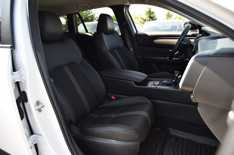 Mazda CX-50 Vehicle Image 21