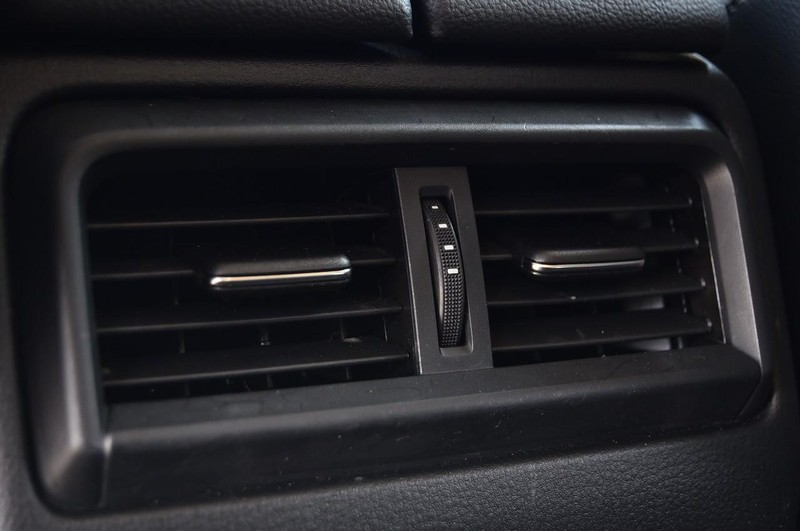 Mazda CX-50 Vehicle Image 23