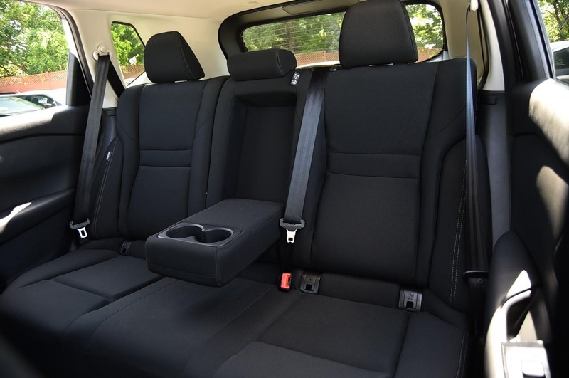 Nissan Rogue Vehicle Image 21
