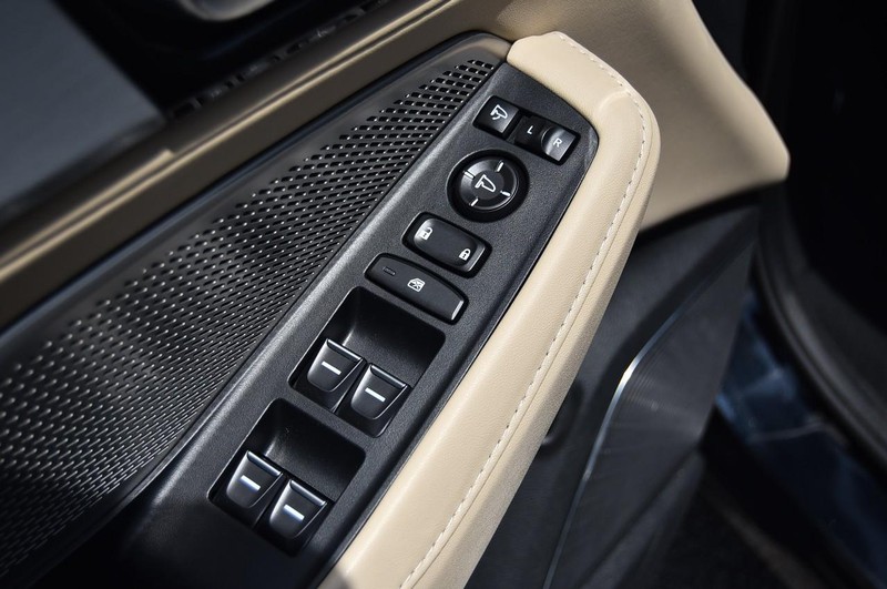 Acura MDX Vehicle Image 09