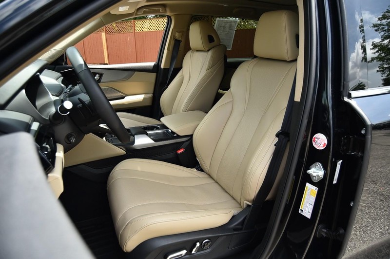 Acura MDX Vehicle Image 24