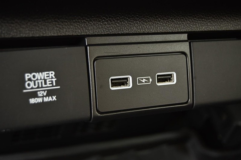Acura MDX Vehicle Image 29
