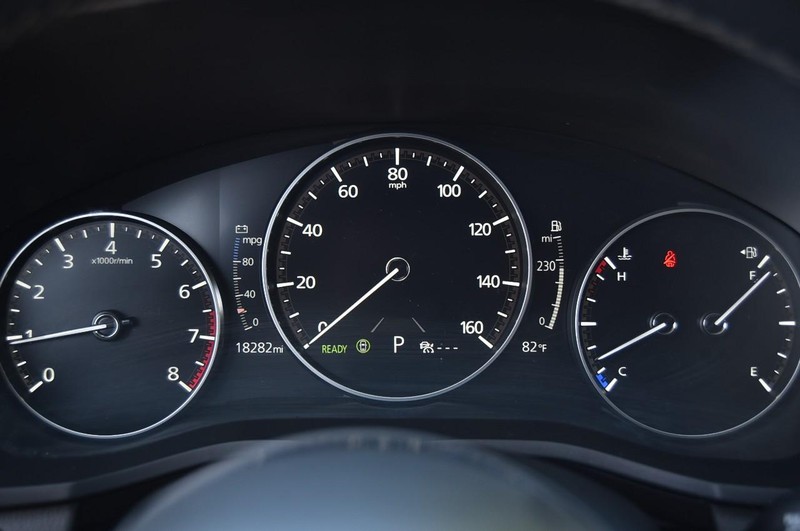 Mazda CX-90 Vehicle Image 12