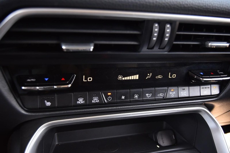 Mazda CX-90 Vehicle Image 15