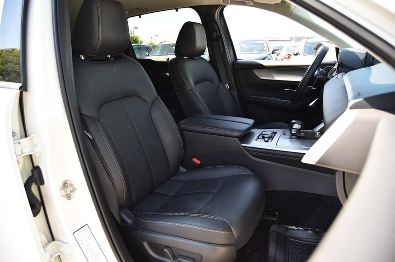 Mazda CX-90 Vehicle Image 21