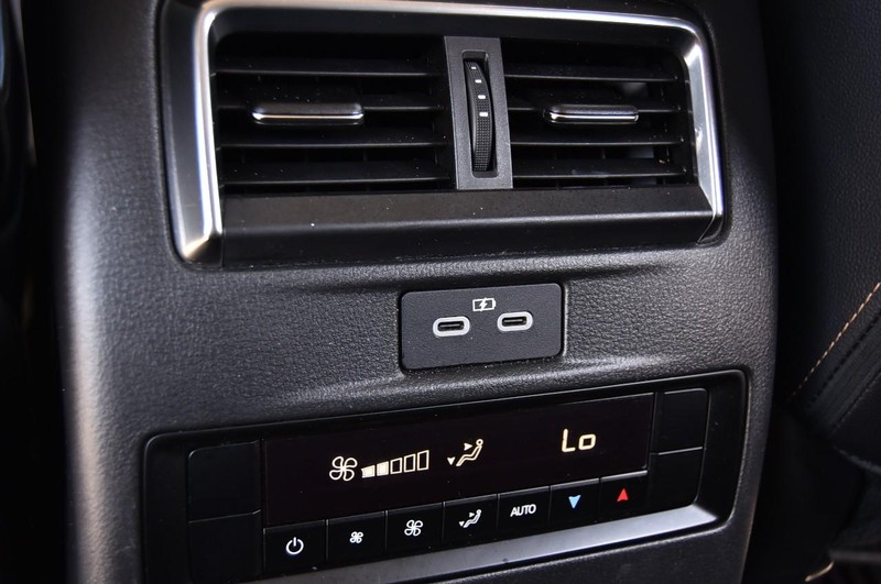 Mazda CX-90 Vehicle Image 24