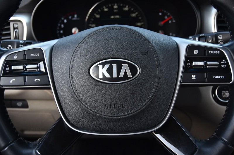 Kia Sorento Vehicle Image 19