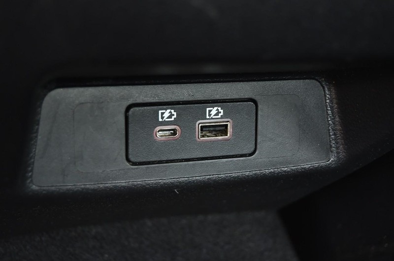 Nissan Altima Vehicle Image 23