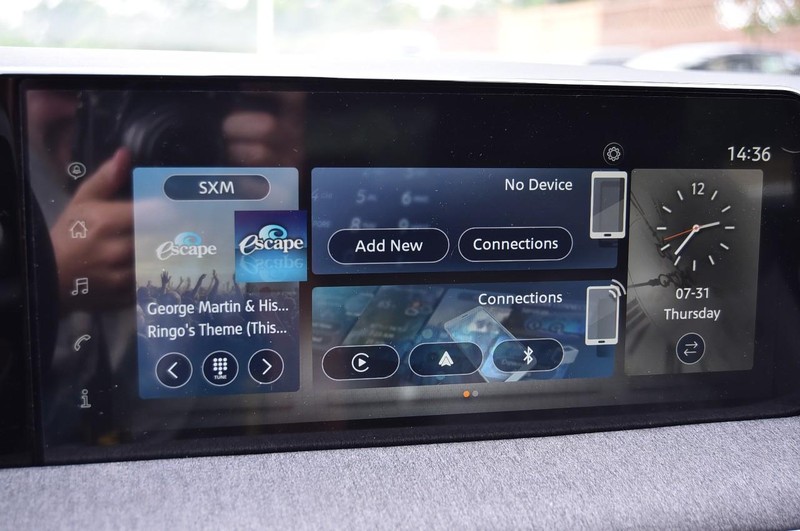 Nissan Kicks Vehicle Image 13