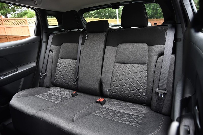 Nissan Kicks Vehicle Image 23