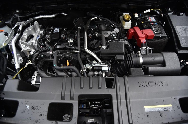 Nissan Kicks Vehicle Full-screen Gallery Image 25