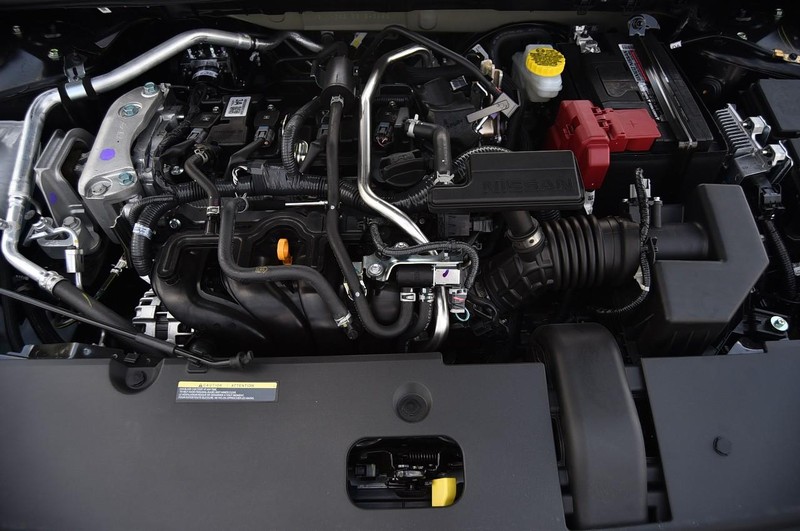 Nissan Sentra Vehicle Image 22